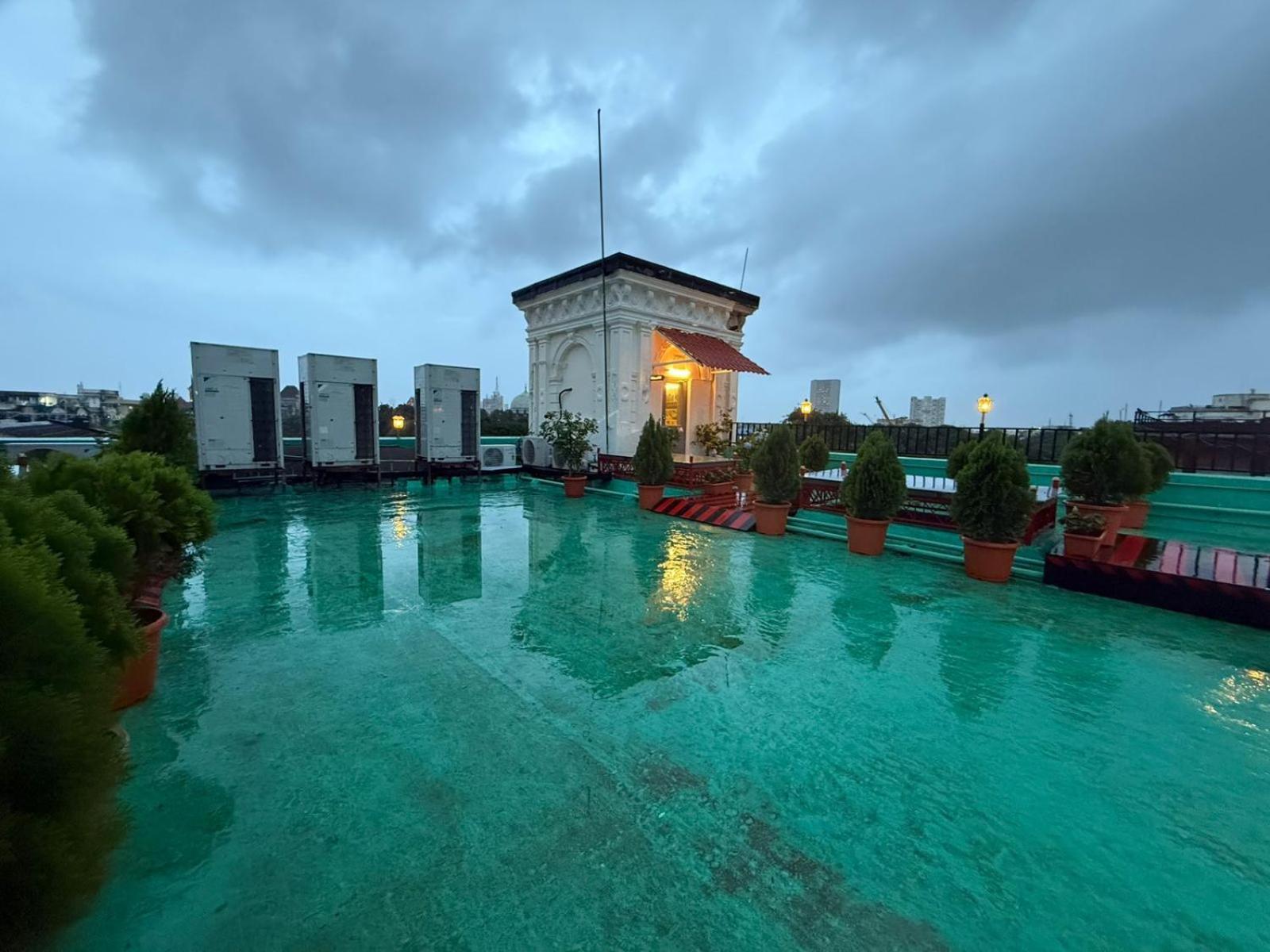 Hotel Suba Palace Near Gateway Of India, Mumbai